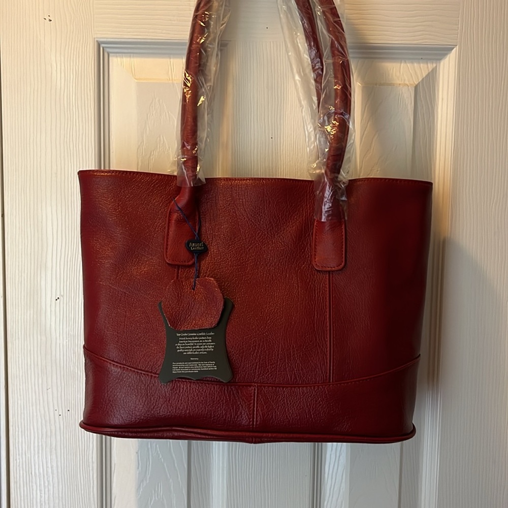 LEATHER~NEW WITH TAGS-BRAND NEW AMERILEATHER,RUST RED~SHOULDER BAG - Picture 3 of 8